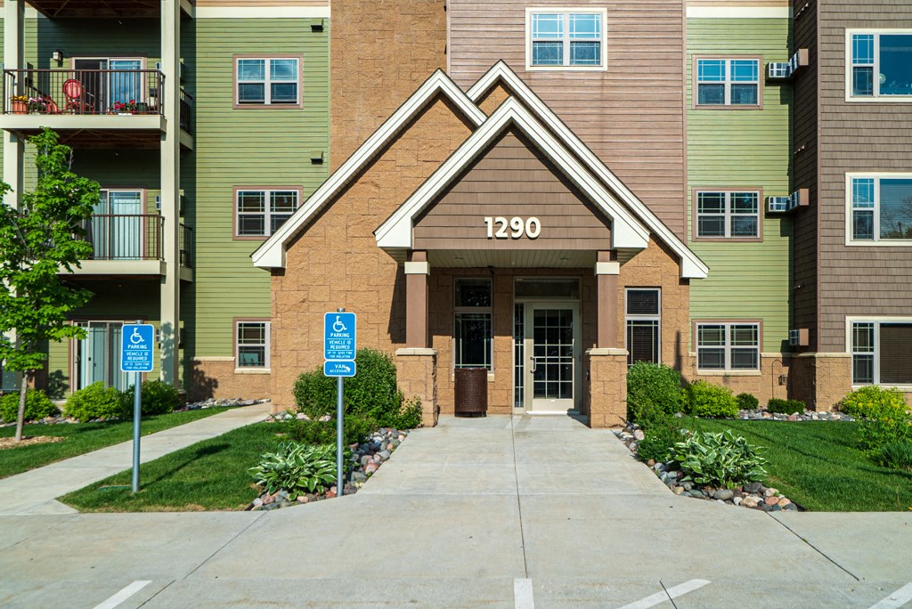 Arden Flats Apartments, 1290 County Road F West, Arden Hills, MN RentCafe